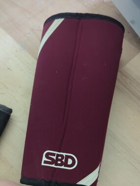 SBD Maroon Knee Sleeve-- Original-- Small